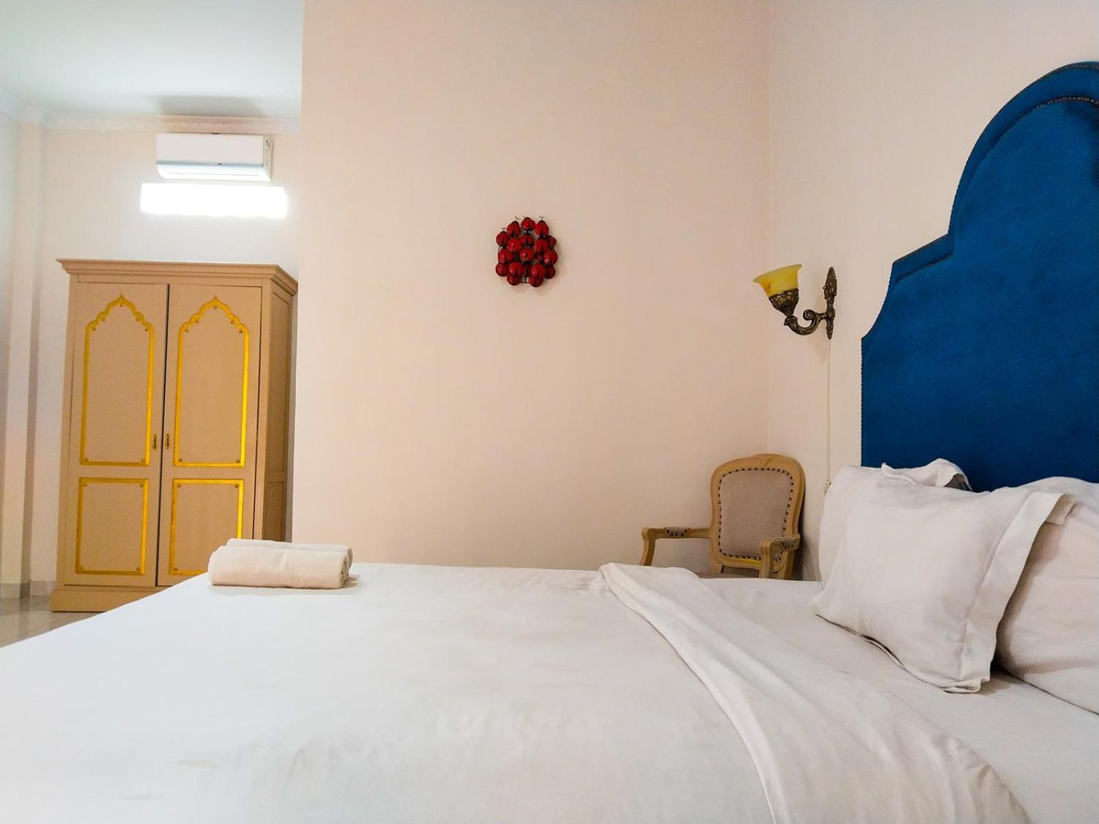 Grand Shaqilla Syariah Hotel Deli Tua Ngoại thất bức ảnh