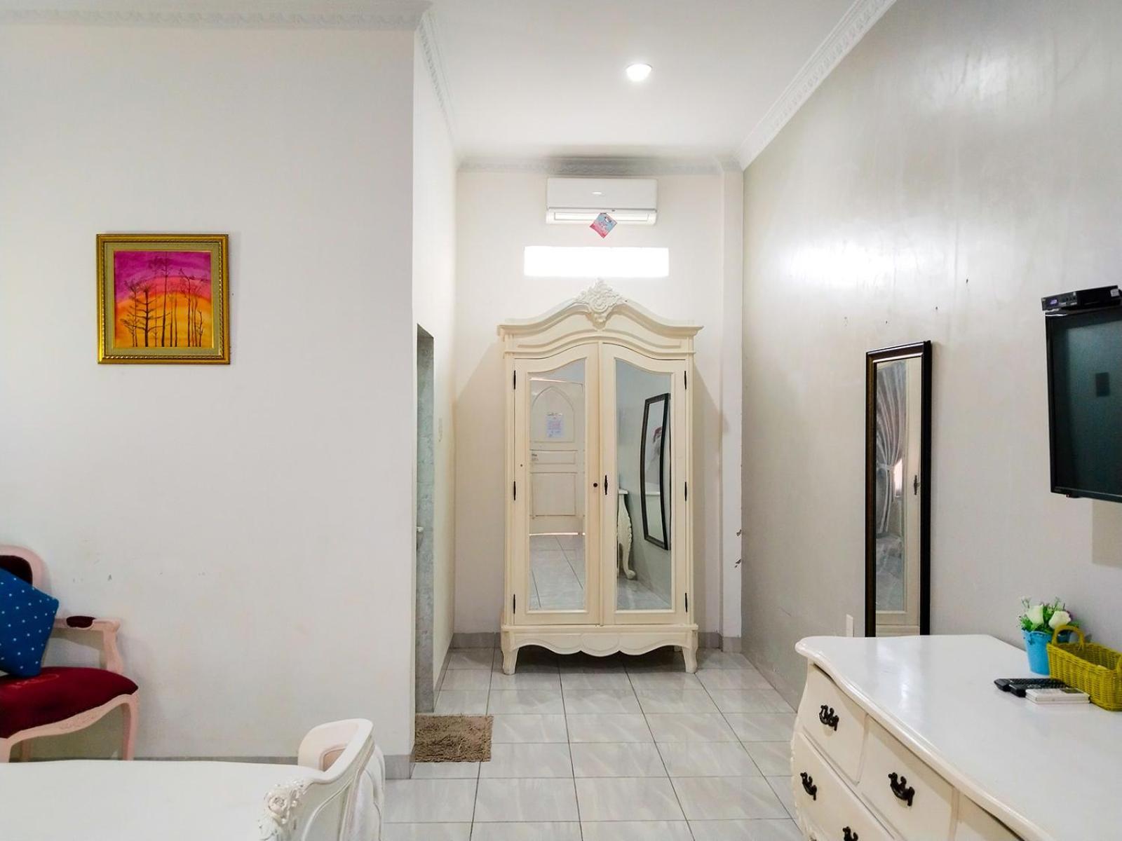 Grand Shaqilla Syariah Hotel Deli Tua Ngoại thất bức ảnh