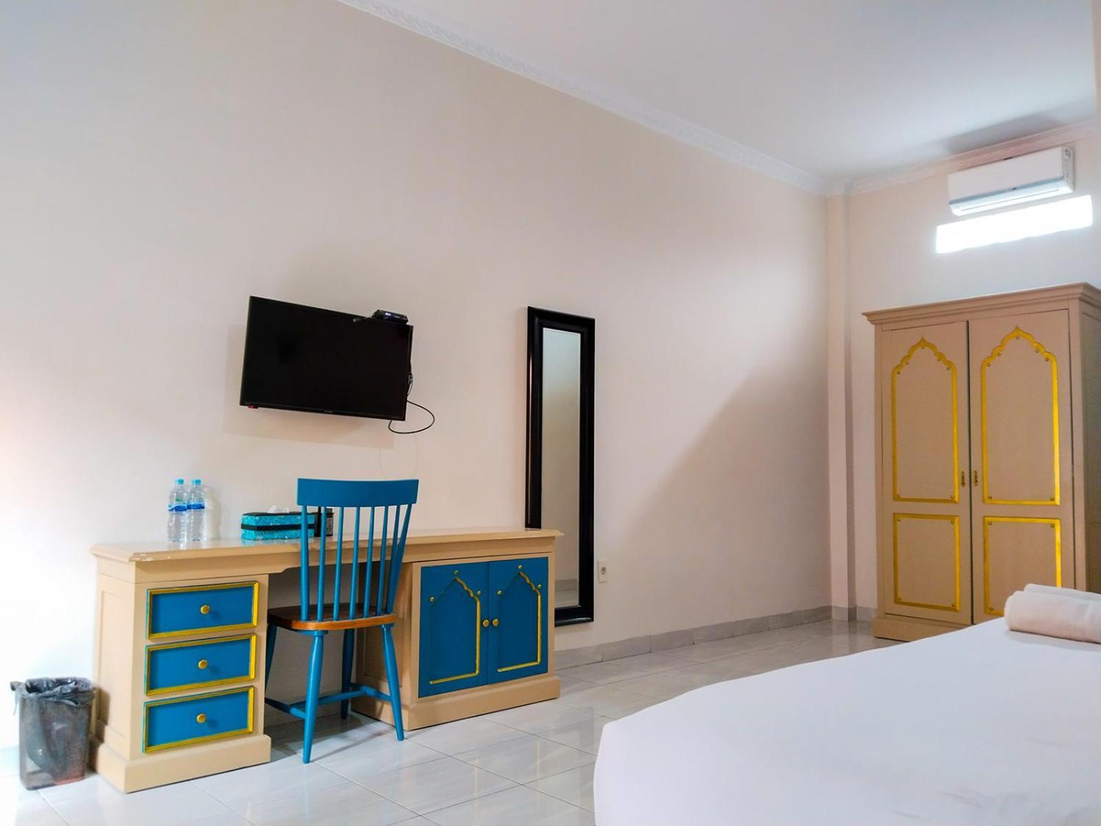 Grand Shaqilla Syariah Hotel Deli Tua Ngoại thất bức ảnh