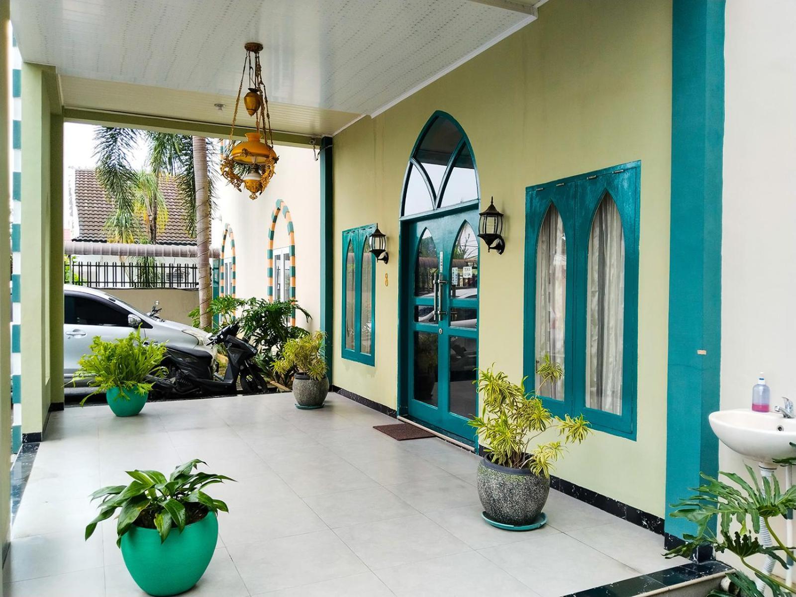 Grand Shaqilla Syariah Hotel Deli Tua Ngoại thất bức ảnh