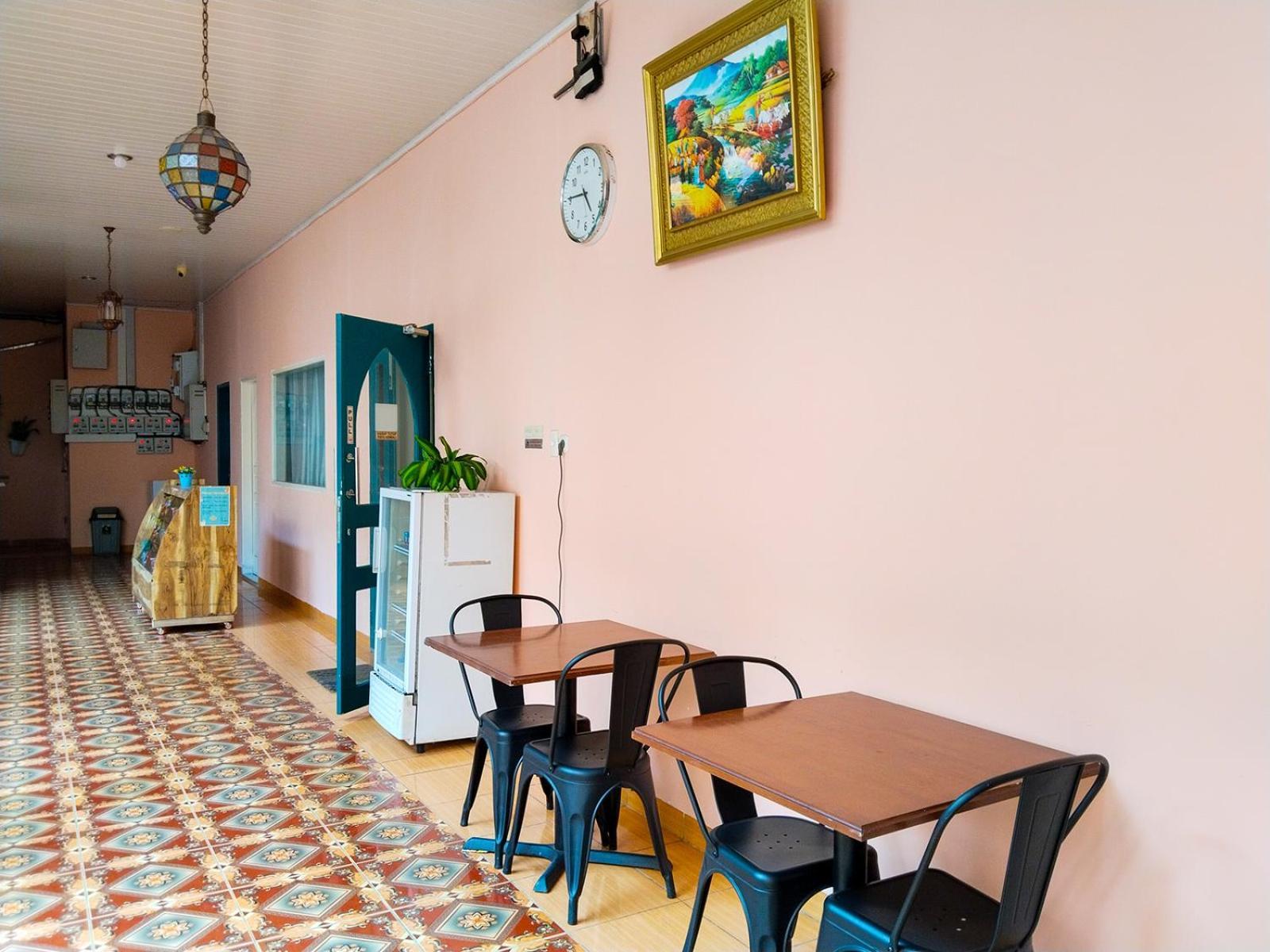 Grand Shaqilla Syariah Hotel Deli Tua Ngoại thất bức ảnh