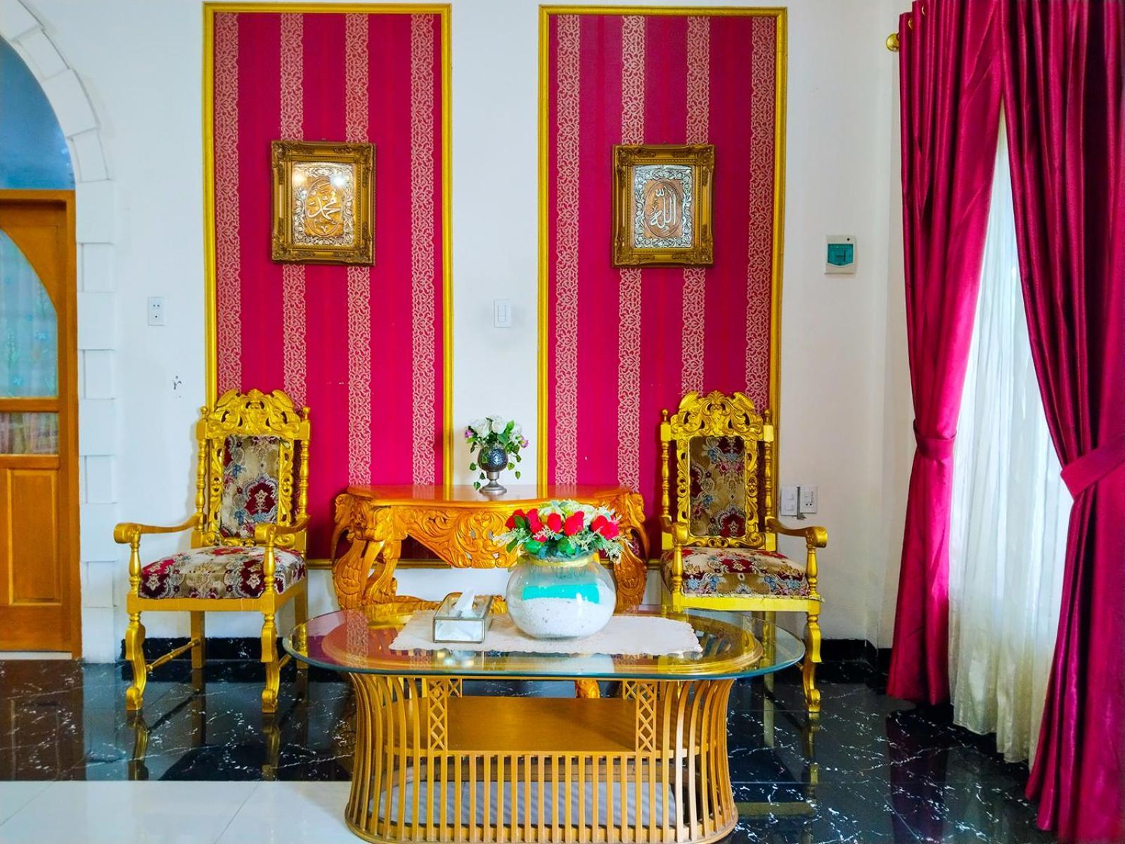 Grand Shaqilla Syariah Hotel Deli Tua Ngoại thất bức ảnh