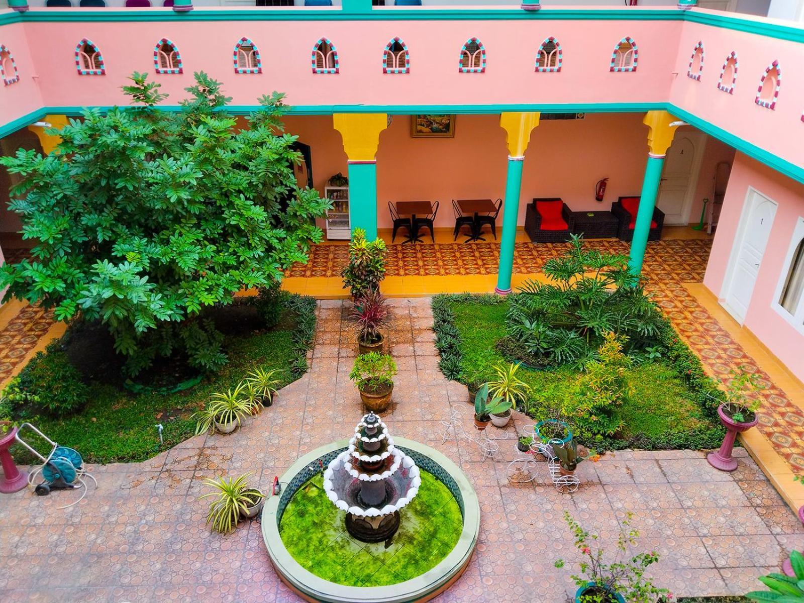 Grand Shaqilla Syariah Hotel Deli Tua Ngoại thất bức ảnh